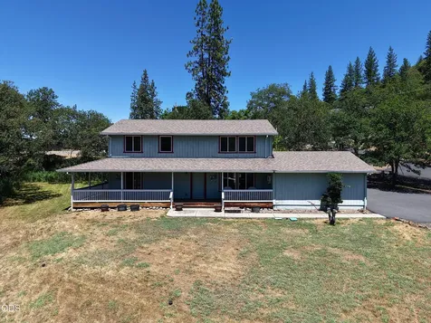 10 Quail Run Drive Shady Cove OR 97539