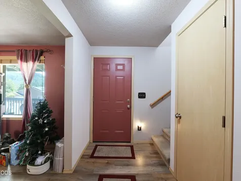 10 Quail Run Drive Shady Cove OR 97539