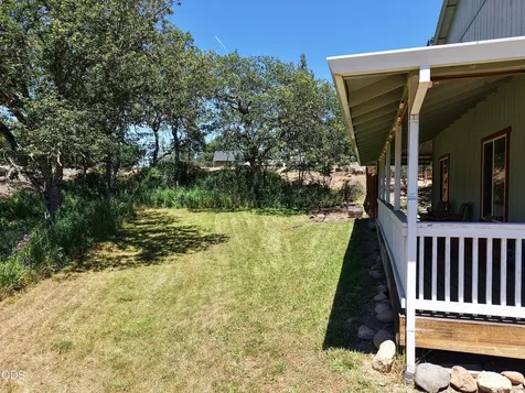 10 Quail Run Drive Shady Cove OR 97539