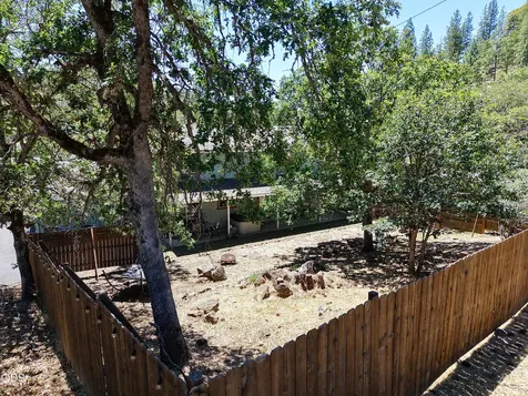 10 Quail Run Drive Shady Cove OR 97539