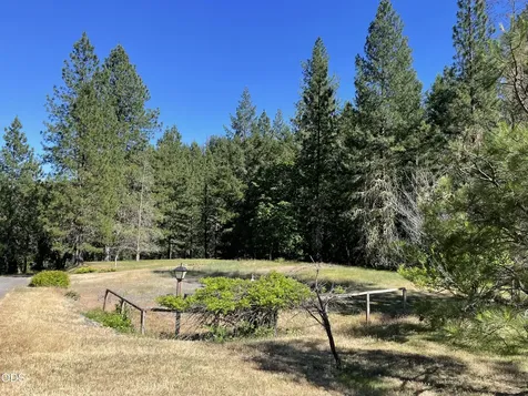 2640 Birdseye Creek Road Gold Hill OR 97525