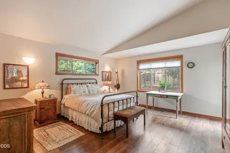 2354 NW Summerhill Drive Bend OR 97703
