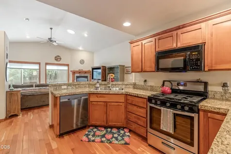 2354 NW Summerhill Drive Bend OR 97703
