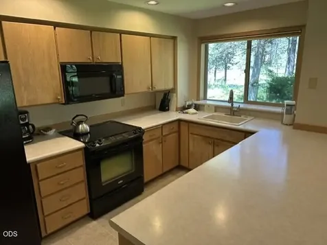 57377 Beaver Ridge Loop Sunriver OR 97707