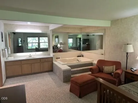 57377 Beaver Ridge Loop Sunriver OR 97707
