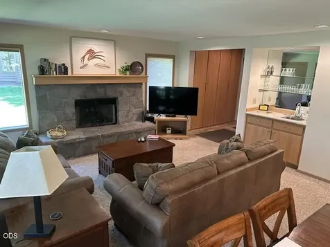 57377 Beaver Ridge Loop Sunriver OR 97707