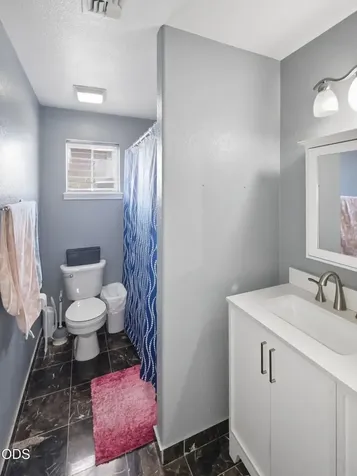 919 NW Oak Lane Redmond OR 97756