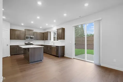 63126 NE Henningsen Place Bend OR 97701