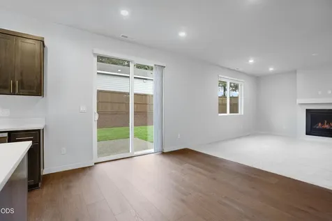 63126 NE Henningsen Place Bend OR 97701