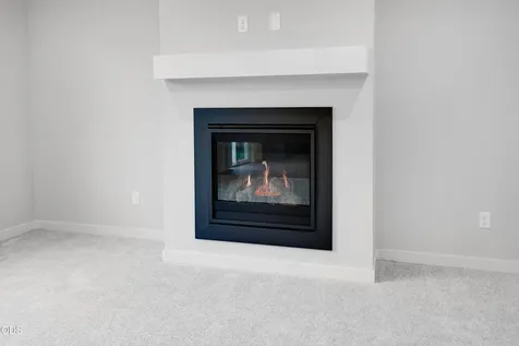 63126 NE Henningsen Place Bend OR 97701