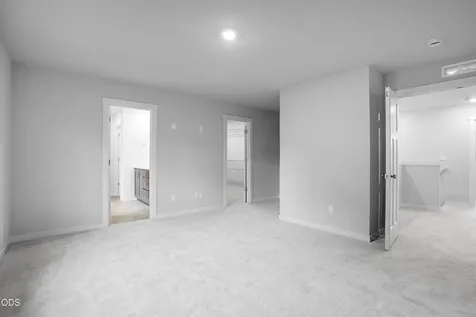 63126 NE Henningsen Place Bend OR 97701