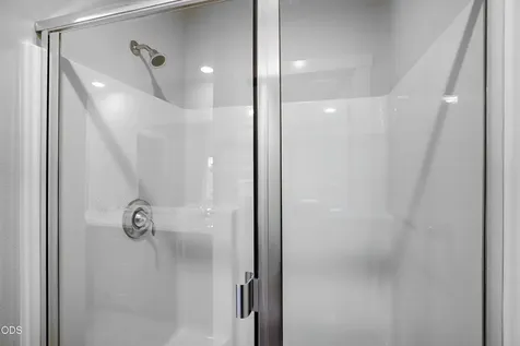 63126 NE Henningsen Place Bend OR 97701