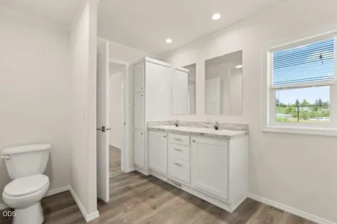 300 Luman Road Phoenix OR 97535