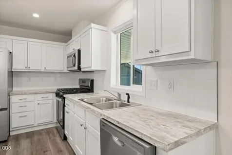 300 Luman Road Phoenix OR 97535