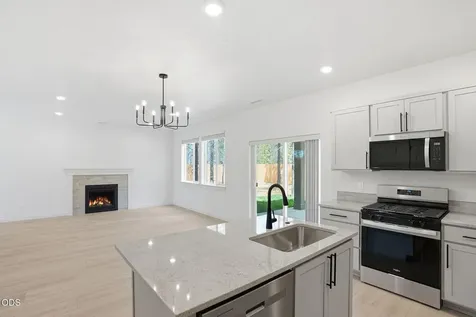 16645 Neil Lane La Pine OR 97739