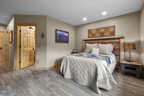 14879 Chuckwagon Court Sisters OR 97759