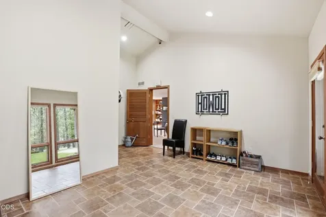 70305 Arvensis Black Butte Ranch OR 97759