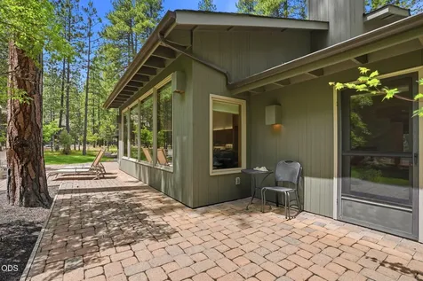 70305 Arvensis Black Butte Ranch OR 97759
