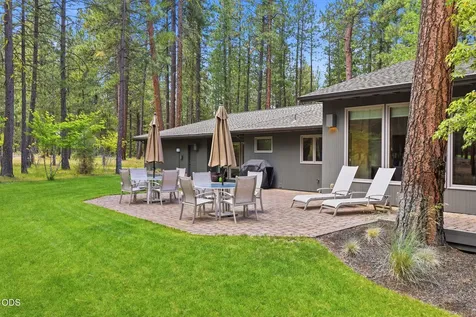 70305 Arvensis Black Butte Ranch OR 97759