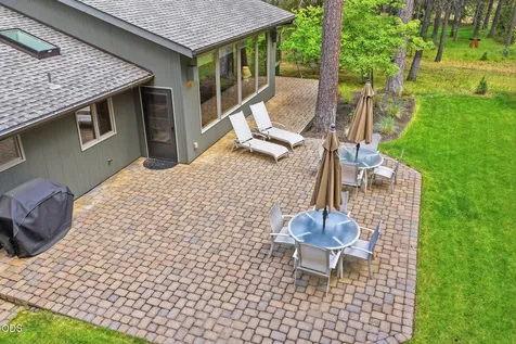 70305 Arvensis Black Butte Ranch OR 97759