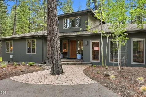 70305 Arvensis Black Butte Ranch OR 97759