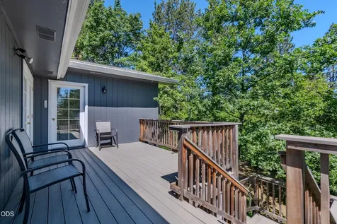 615 Ashland Street Ashland OR 97520
