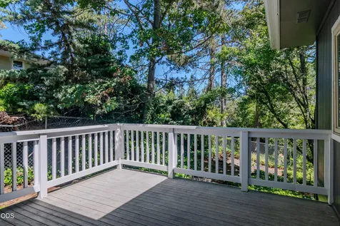 615 Ashland Street Ashland OR 97520