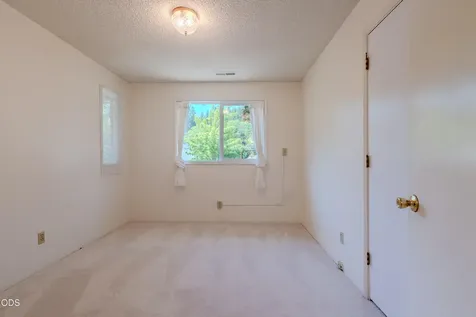 615 Ashland Street Ashland OR 97520