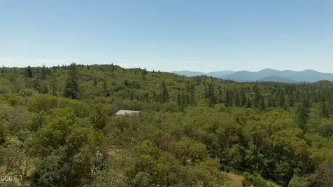 171 Melissa Lane Grants Pass OR 97526