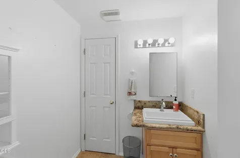 410 Schieffelin Gulch Road Gold Hill OR 97525