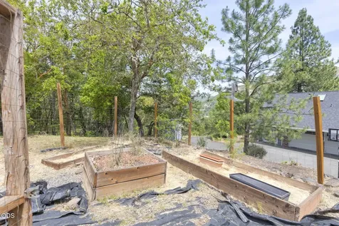 410 Schieffelin Gulch Road Gold Hill OR 97525