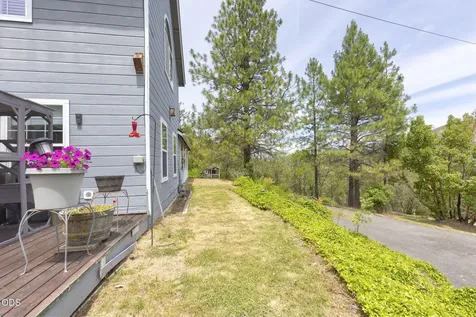 410 Schieffelin Gulch Road Gold Hill OR 97525