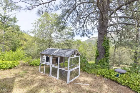 410 Schieffelin Gulch Road Gold Hill OR 97525