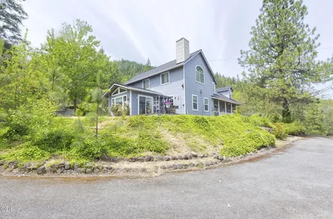 410 Schieffelin Gulch Road Gold Hill OR 97525