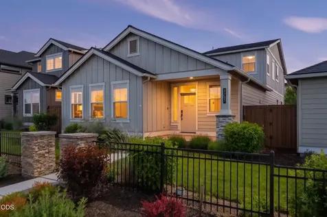 3757 NE Petrosa Avenue Bend OR 97701