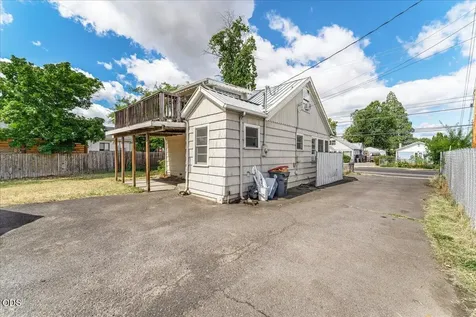 214 N Columbus Avenue Medford OR 97501