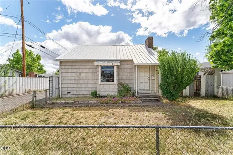 214 N Columbus Avenue Medford OR 97501