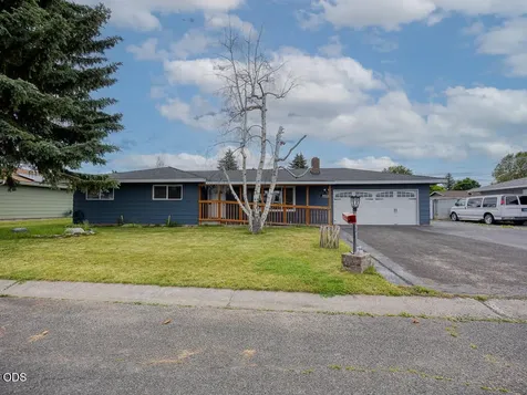 3111 Caroline Street Klamath Falls OR 97603