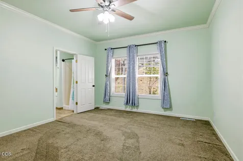 2054 California Avenue Klamath Falls OR 97601