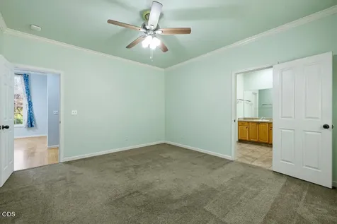 2054 California Avenue Klamath Falls OR 97601