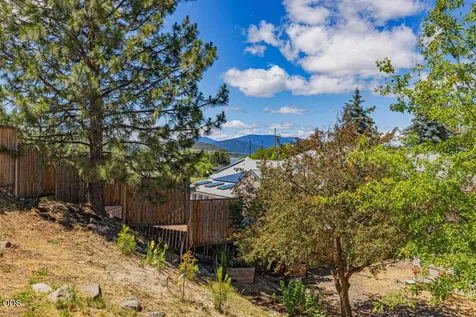 2054 California Avenue Klamath Falls OR 97601