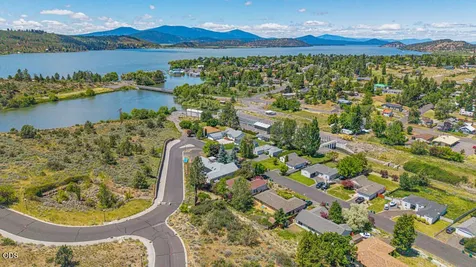 2054 California Avenue Klamath Falls OR 97601