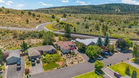 2054 California Avenue Klamath Falls OR 97601
