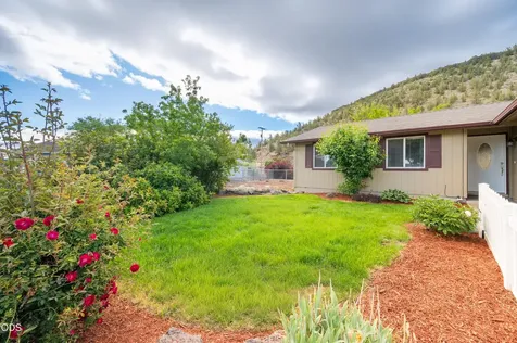 1029 SE Algonquian Loop Prineville OR 97754