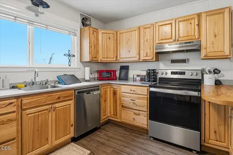 10410 SW Houston Lake Road Powell Butte OR 97753