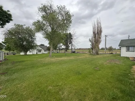 10410 SW Houston Lake Road Powell Butte OR 97753