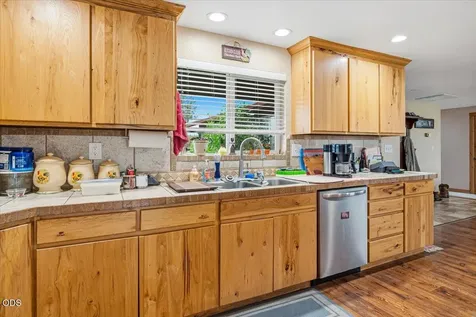 7995 SW Houston Lake Road Powell Butte OR 97753