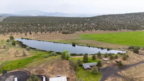 7995 SW Houston Lake Road Powell Butte OR 97753