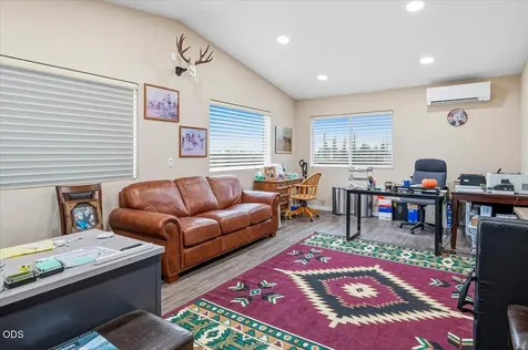 7995 SW Houston Lake Road Powell Butte OR 97753