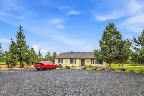 7995 SW Houston Lake Road Powell Butte OR 97753